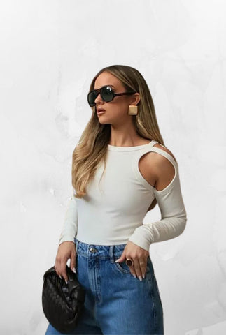 Blusa Manga Longa com Abertura nos Ombros Off White