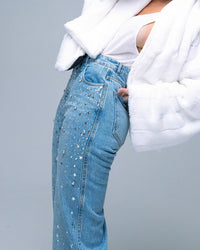 Calça Wide Leg com Aplicações de Estrela