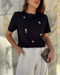 T-Shirt com Pedrarias Mayara Preta