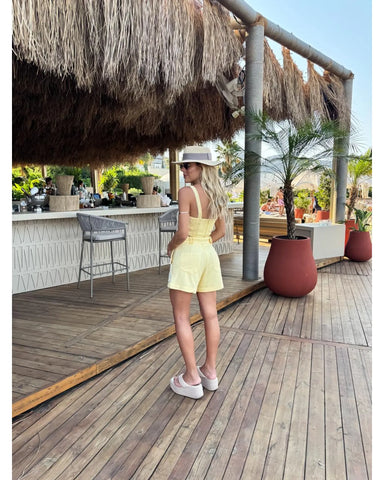 Conjunto Shorts e Top Buttercup Amarelo Manteiga