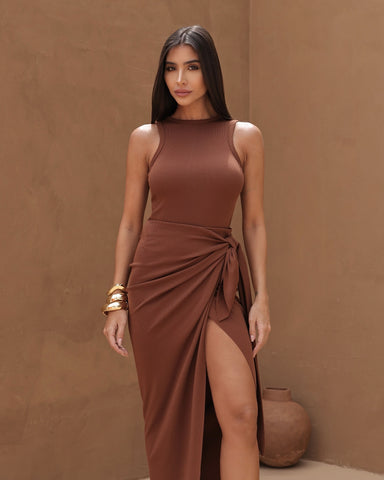 Vestido Body com Saia Jade Caramelo
