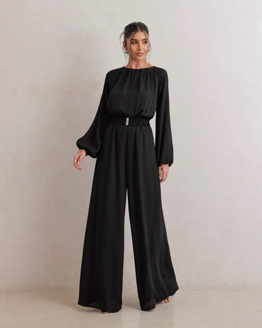 Macacão Pantalona Com Cinto Fivela Preto