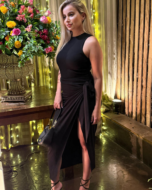 Vestido Body com Saia Jade Preto