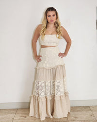 Conjunto Saia e Top Analu Cru