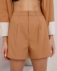 Shorts Alfaiataria Modelli Caramelo