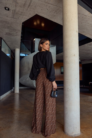 Blusa Manga Balonê Elisa Preto
